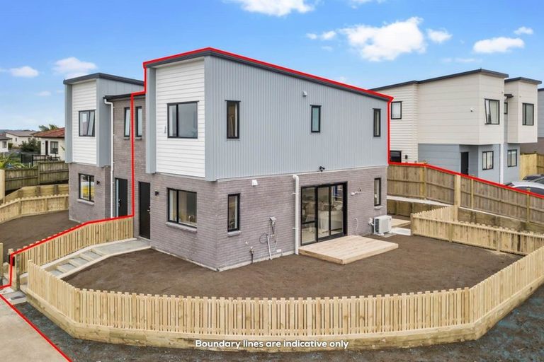 Photo of property in 2 Poruru Close, Papakura, 2110
