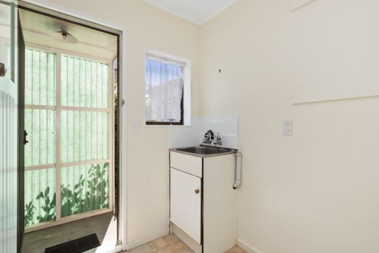 Photo of property in 3/30 Leighton Avenue, Waiwhetu, Lower Hutt, 5010