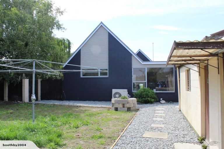 Photo of property in 61 Johns Road, Rangiora, 7400