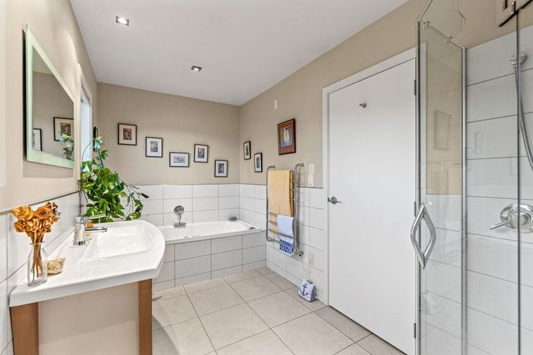 Photo of property in 18 Stoddart Terrace, Diamond Harbour,  8971
