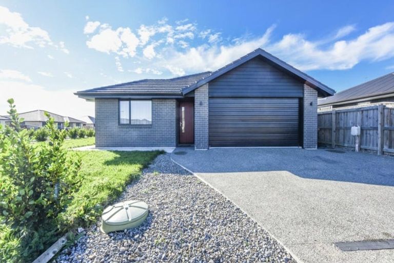 Photo of property in 10 Esher Lane, Richmond, 7020