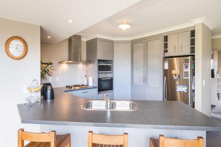 Photo of property in 20 Holdsworth Avenue, Milson, Palmerston North, 4414