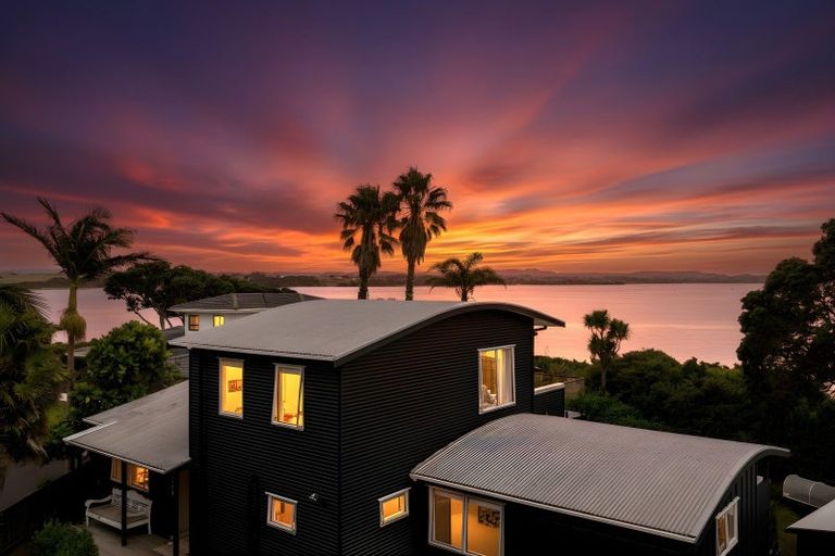 Photo of property in 147a Torkar Road, Clarks Beach, 2122