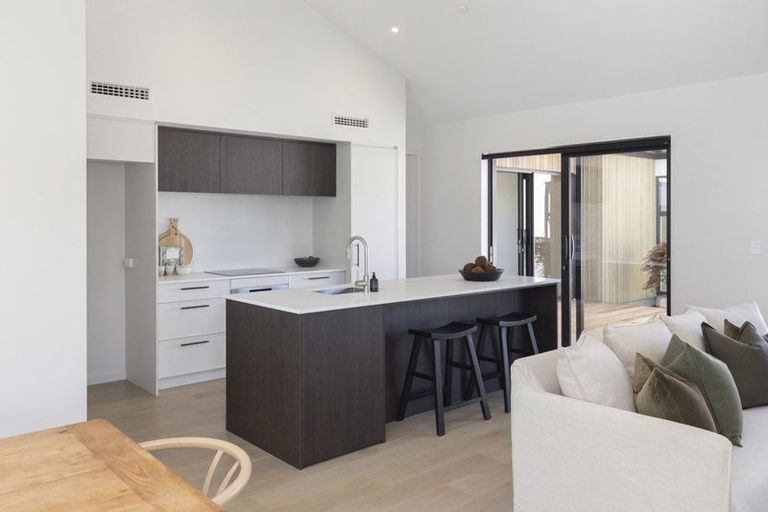 Photo of property in 53 Redbrook Road, Casebrook, Christchurch, 8051