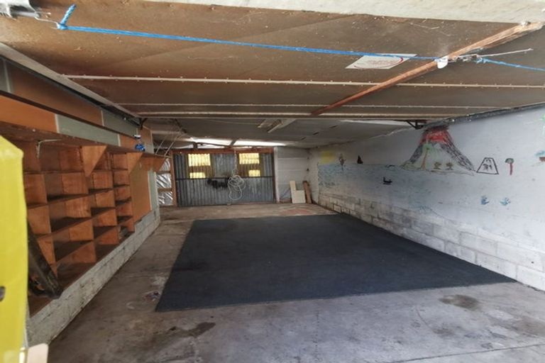 Photo of property in 221 Great South Road, Manurewa, Auckland, 2102