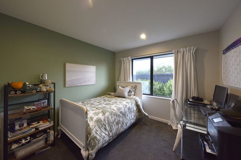 Photo of property in 4 Papawai Drive, Rangiora, 7400