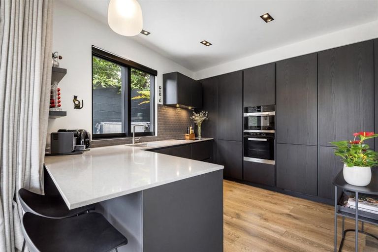 Photo of property in 2a Arthur Crescent, Hauraki, Auckland, 0622