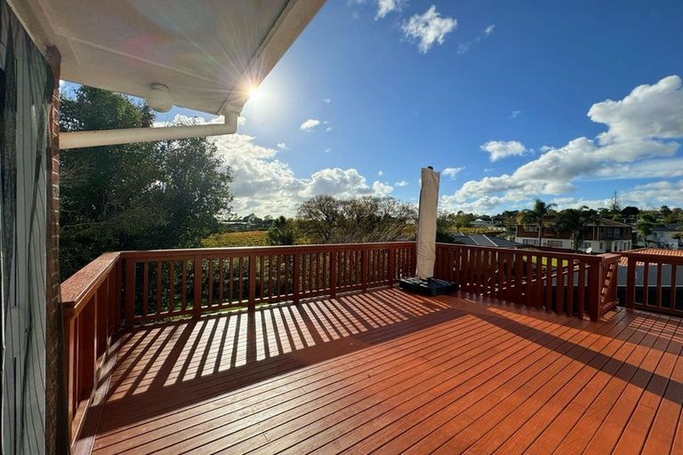 Photo of property in 273 Henderson Valley Road, Henderson, Auckland, 0612