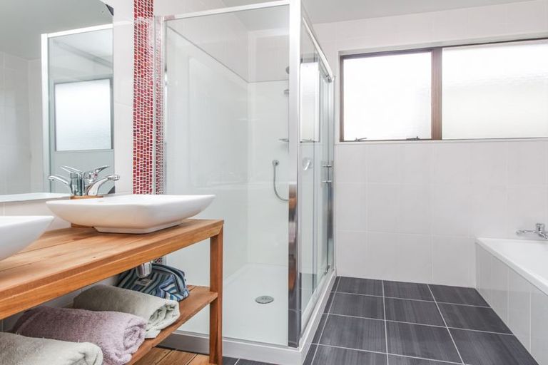 Photo of property in 97 Keegan Drive, Massey, Auckland, 0614