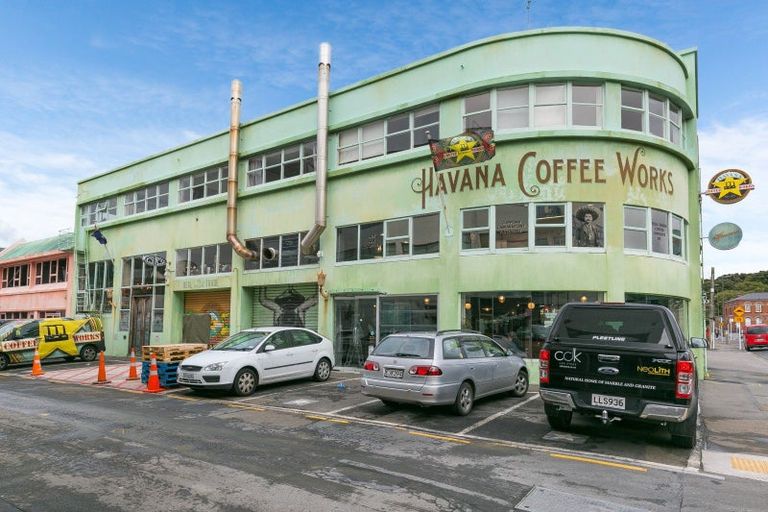 Photo of property in Monvie Apartments, 209/15 Holland Street, Te Aro, Wellington, 6011