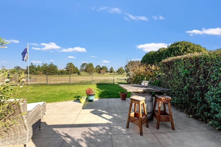 Photo of property in 18 Torrey Pines, Waimairi Beach, Christchurch, 8083