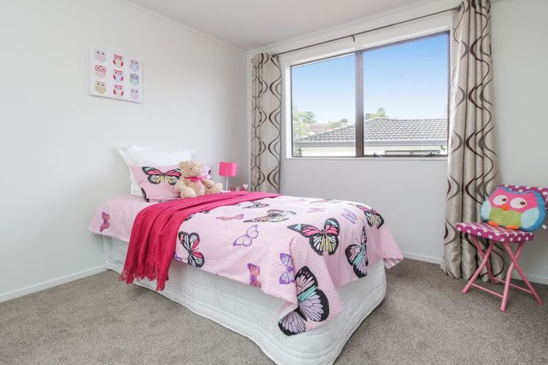 Photo of property in 97 Keegan Drive, Massey, Auckland, 0614