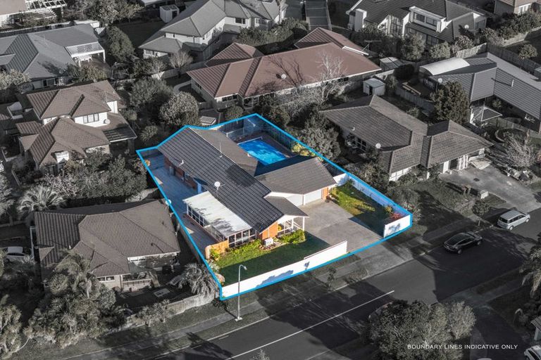 Photo of property in 2 Edendale Road, Somerville, Auckland, 2014
