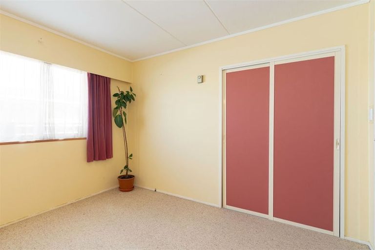 Photo of property in 80 Gray Avenue, Paraparaumu Beach, Paraparaumu, 5032
