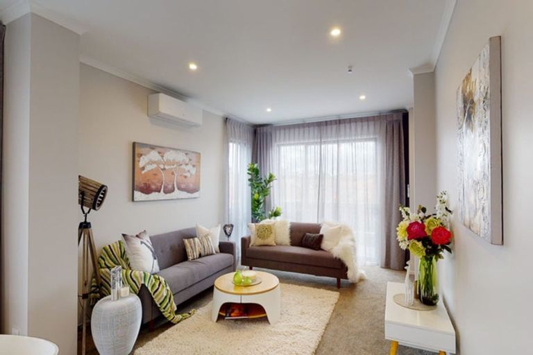 Photo of property in 62 Nugget Avenue, Hobsonville, Auckland, 0616