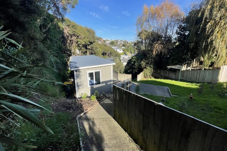 Photo of property in 6a Kiriwai Road, Paremata, Porirua, 5024