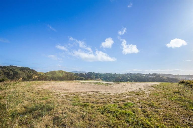 Photo of property in 13 Stunsail Lane, Whitby, Porirua, 5024