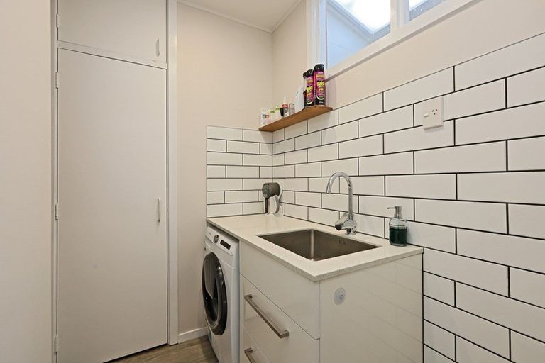 Photo of property in 78 Avondale Road, Taradale, Napier, 4112