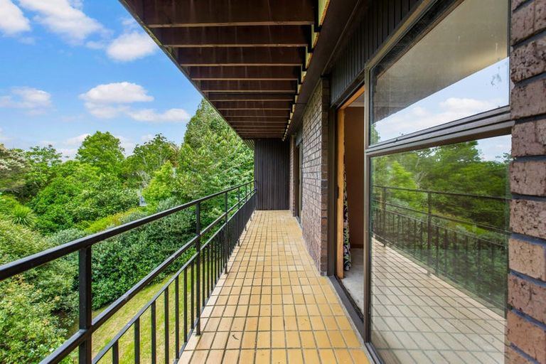 Photo of property in 229a Golf Road, Titirangi, Auckland, 0604