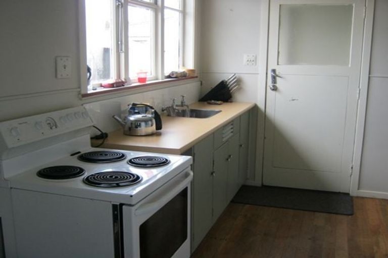 Photo of property in 37 Fairs Road, Milson, Palmerston North, 4414