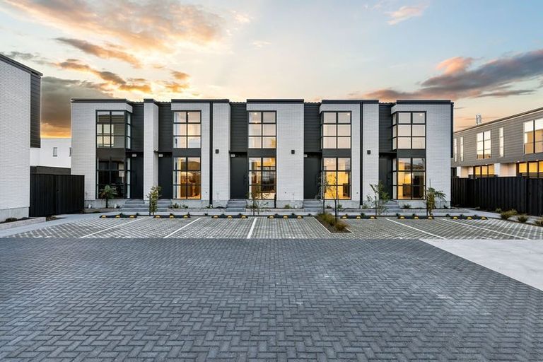 Photo of property in 8/25 Matai Street West, Riccarton, Christchurch, 8011