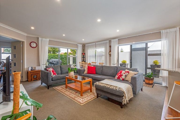 Photo of property in 42 Collingwood Street, Hokowhitu, Palmerston North, 4410