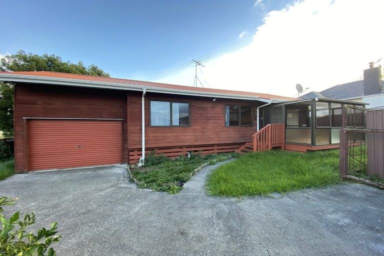 Photo of property in 56a Birdwood Avenue, Papatoetoe, Auckland, 2025