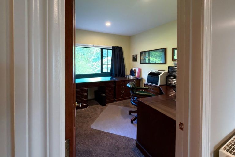 Photo of property in 1240 Brydone Glencoe Road, Pebbly Hill, Invercargill, 9872