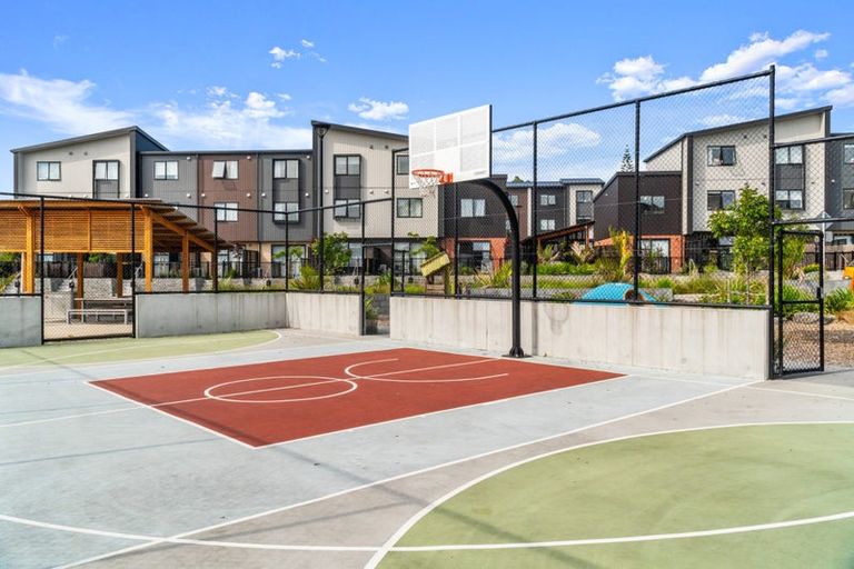 Photo of property in 89 Selo Street, Glen Eden, Auckland, 0602