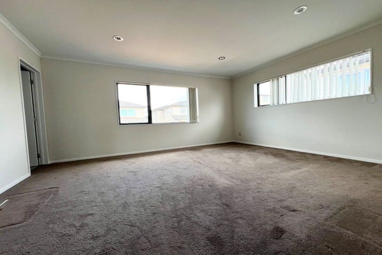 Photo of property in 99 Flat Bush School Road, Flat Bush, Auckland, 2019