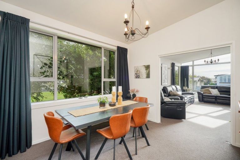 Photo of property in 19 Helmsdale Street, Waverley, Invercargill, 9810