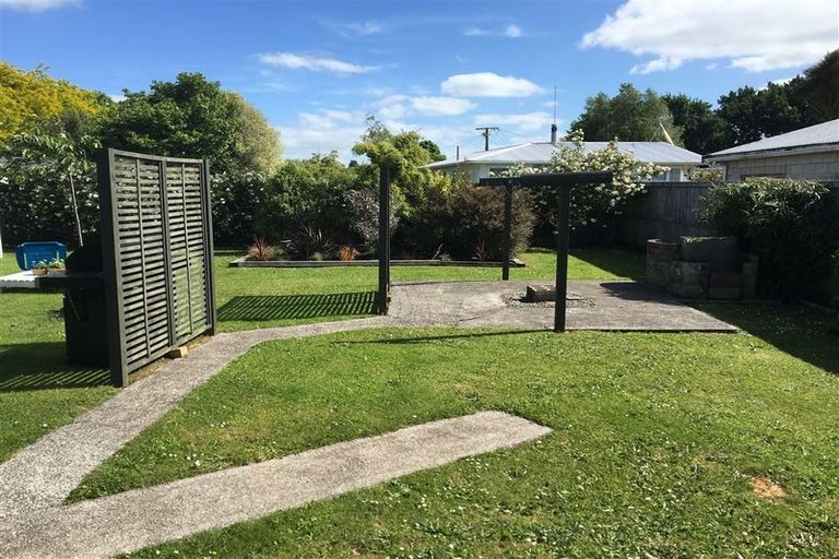 Photo of property in 102 Browning Street, Leamington, Cambridge, 3432