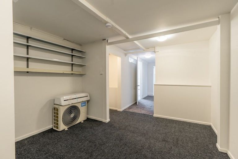 Photo of property in 477 Kaikorai Valley Road, Bradford, Dunedin, 9011