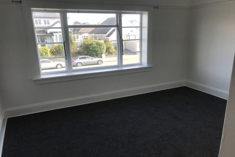 Photo of property in 1-5/65 Grey Road, Timaru, 7910