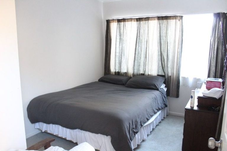 Photo of property in 2/29 Edendale Road, Somerville, Auckland, 2014