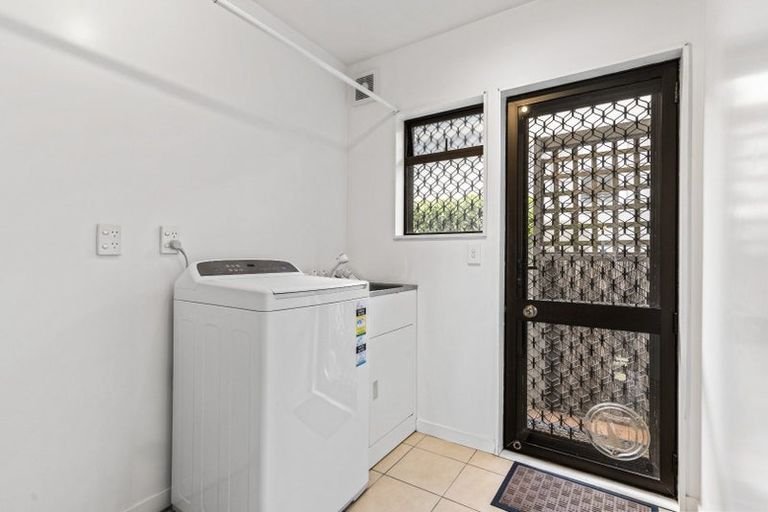 Photo of property in 64 Marellen Drive, Red Beach, 0932