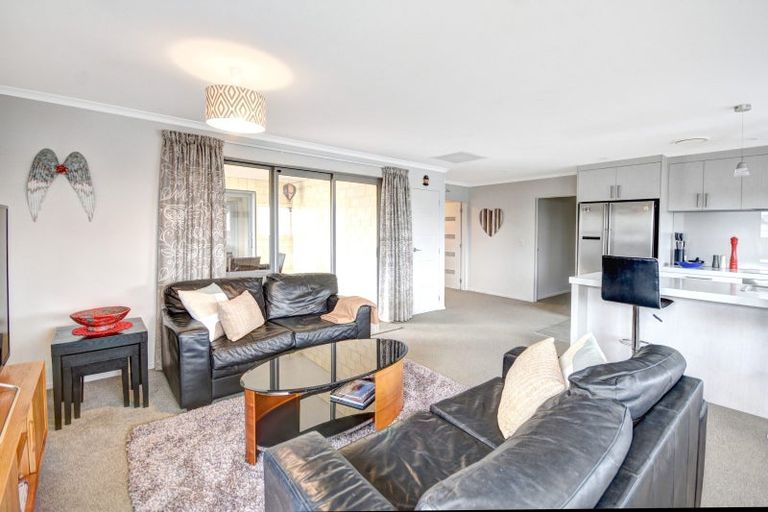 Photo of property in 6 Heasley Lane, Mosgiel, 9092