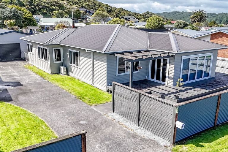 Photo of property in 187 Main South Road, Karoro, Greymouth, 7805
