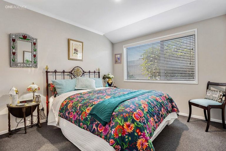 Photo of property in 18 Sincock Place, Kaiapoi, 7630
