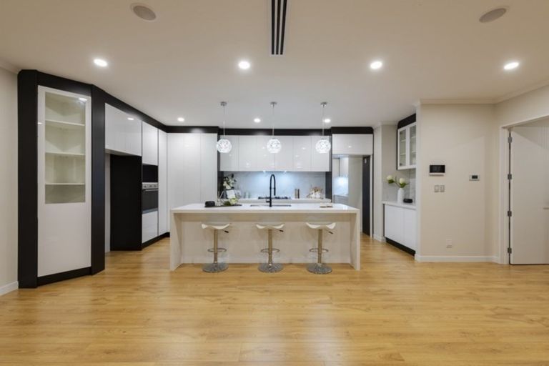 Photo of property in 46 Hikuawa Road, Flat Bush, Auckland, 2019