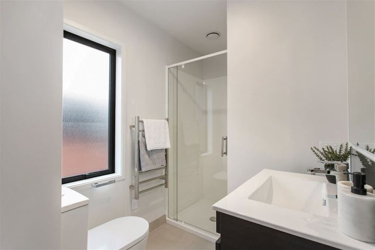 Photo of property in 2/58 Linwood Avenue, Linwood, Christchurch, 8011