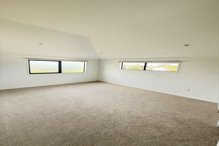Photo of property in 35 Garvins Road, Hornby, Christchurch, 8042