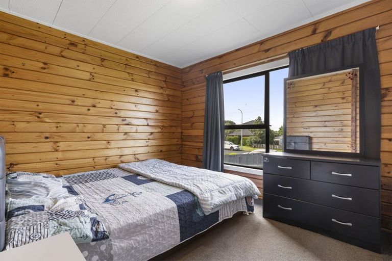 Photo of property in 185 Carnoustie Drive, Wattle Downs, Auckland, 2103