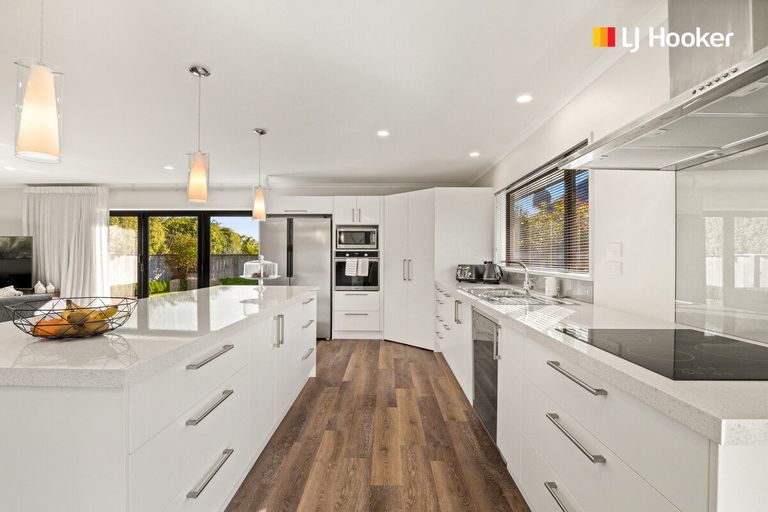 Photo of property in 299 Gladstone Road North, Mosgiel, 9092