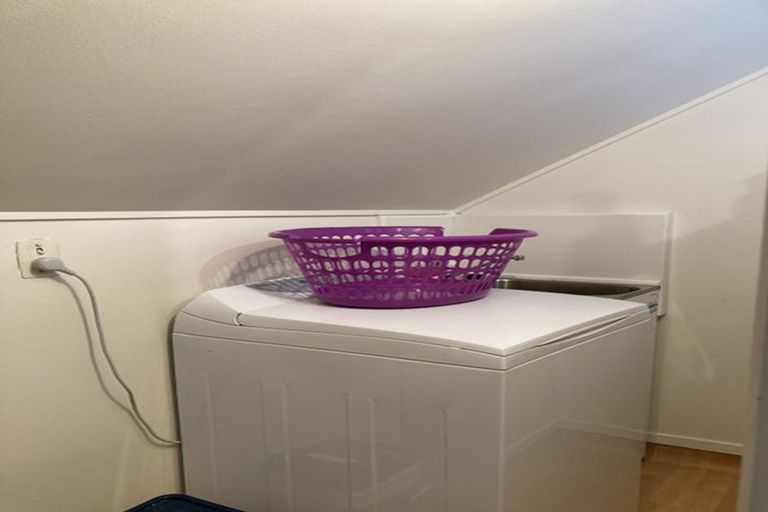 Photo of property in 132 Wallace Street, Mount Cook, Wellington, 6021