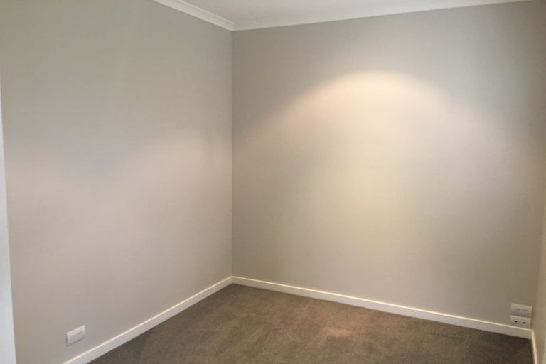 Photo of property in 1b Staffordshire Street, Burwood, Christchurch, 8083