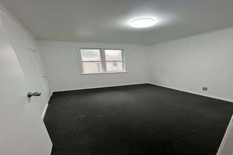 Photo of property in 20 Evans Road, Weymouth, Auckland, 2103