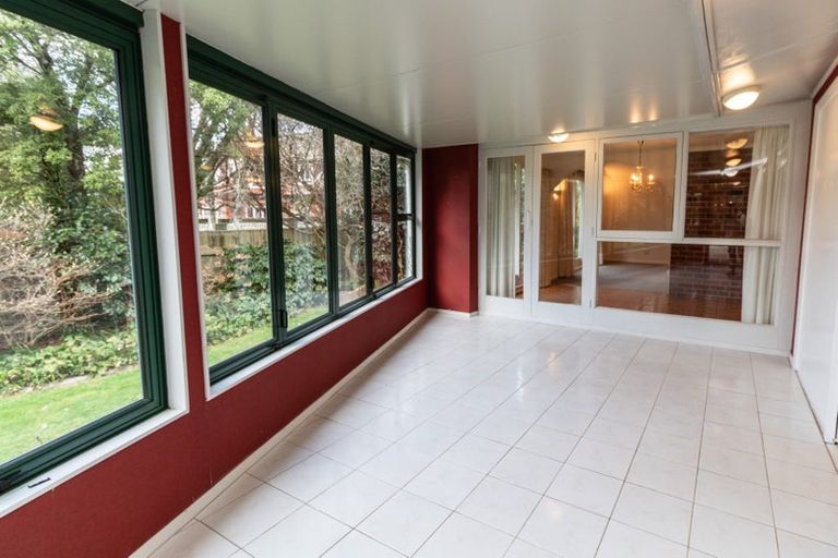 Photo of property in 395 Fergusson Drive, Heretaunga, Upper Hutt, 5018