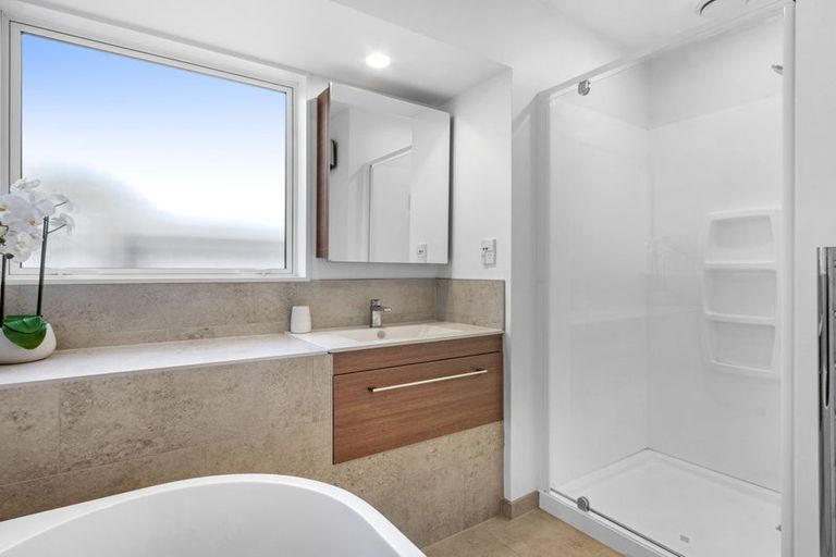 Photo of property in 271 Avonhead Road, Avonhead, Christchurch, 8042
