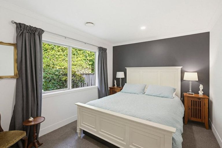 Photo of property in 8 River Glade, Waikanae, 5036